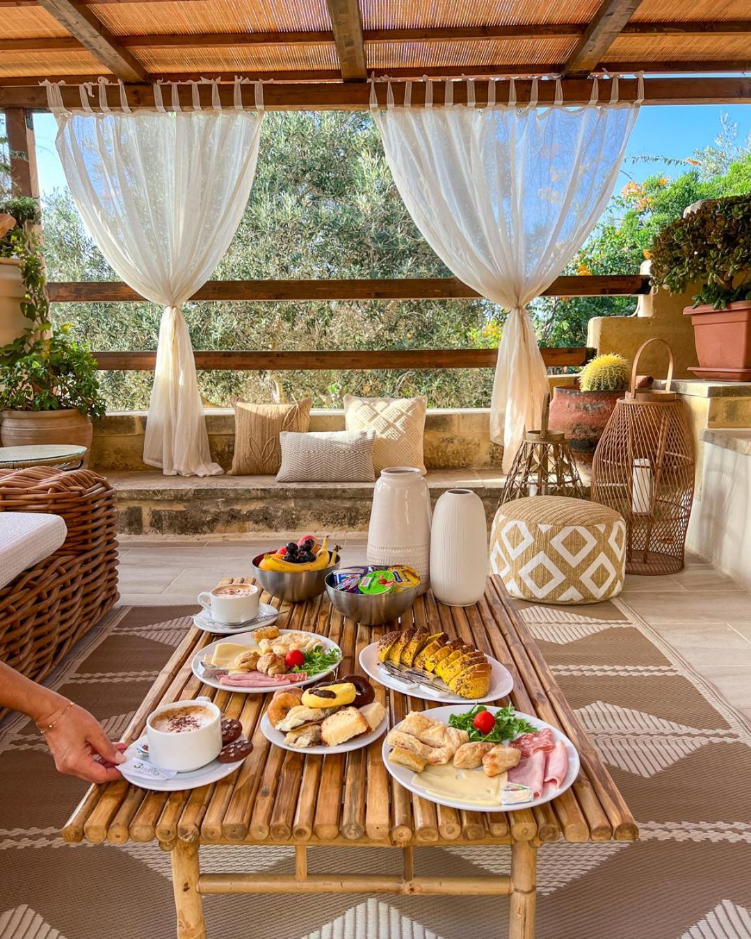 Bed and Breakfast Ta' Gilarda Boutique Living à Birbuba Extérieur photo